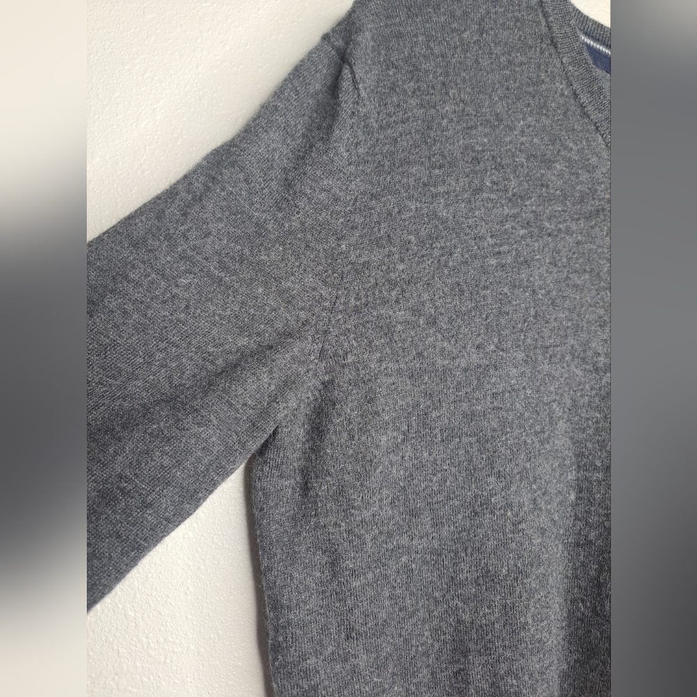 Club Room Men's Ribbed Trim V-Neck Sweater Dark Charcoal Size Medium Long Slv - Picture 14 of 15